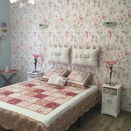 Le Pot Aux Roses Hotel Canet  Екстериор снимка