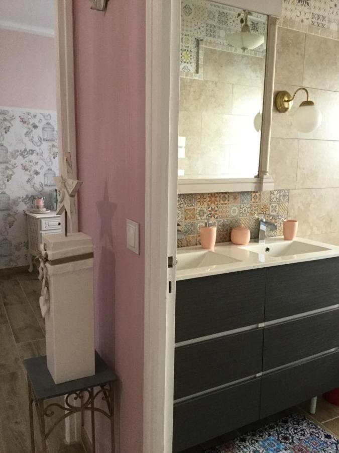 Le Pot Aux Roses Hotel Canet  Екстериор снимка